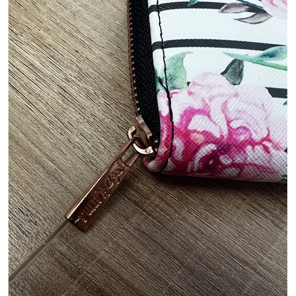 Karma Rose Floral‎ Womens Boho Zip Around Wallet ID Cards